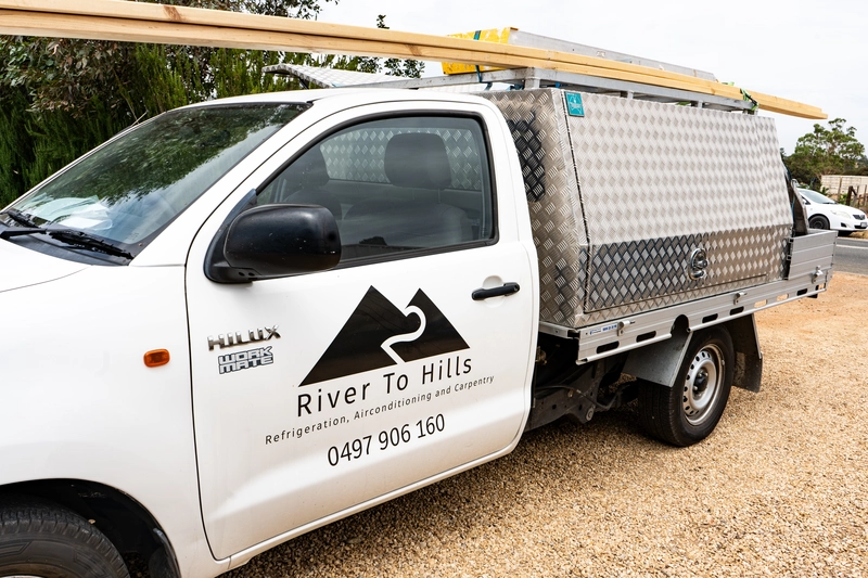 River to Hills Service Vehicle